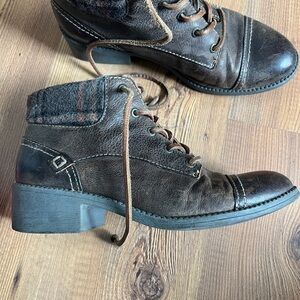 Women’s Sperry Brown Leather Ankle Boots